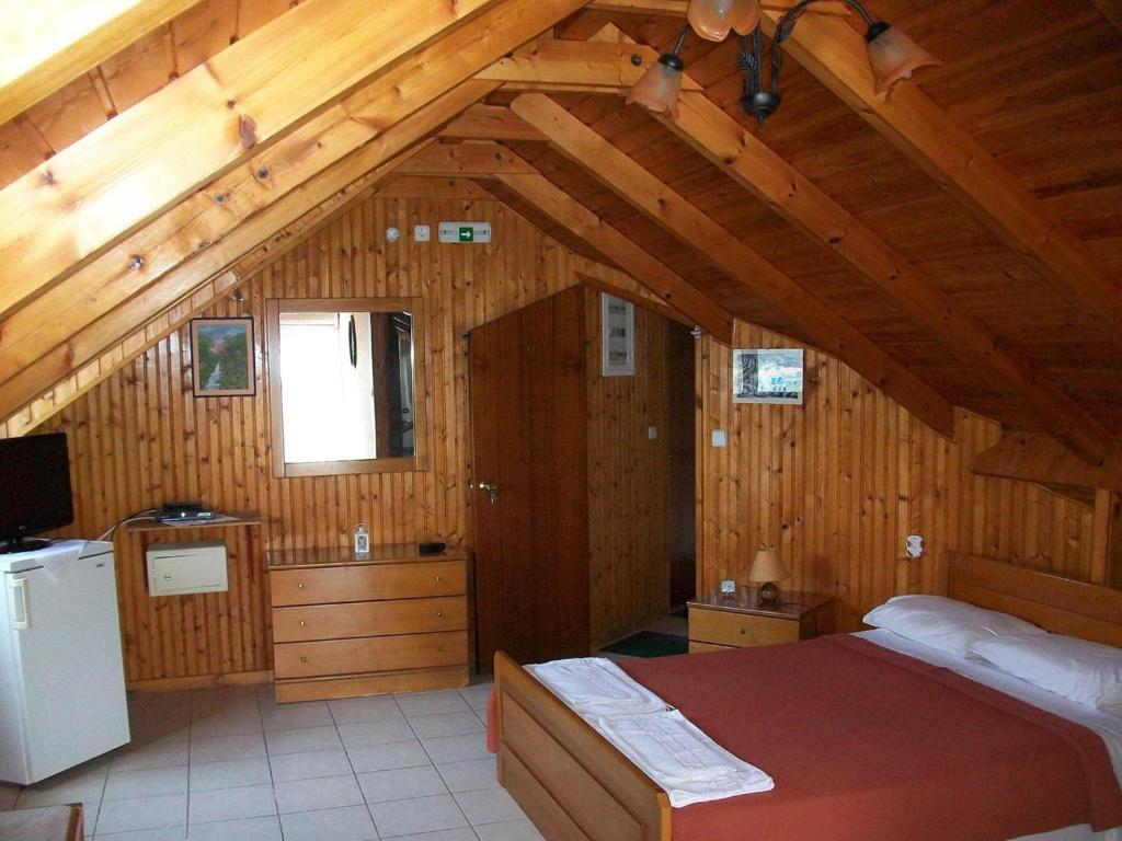 Nicolas Rooms Фискардон Номер фото