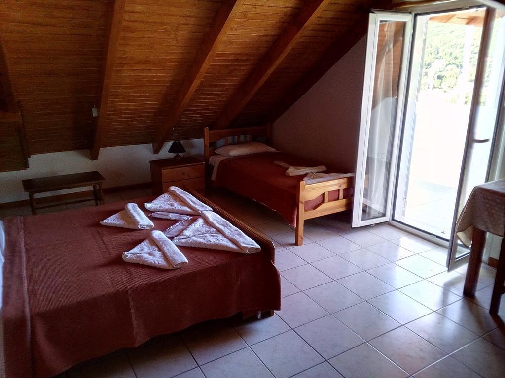 Nicolas Rooms Фискардон Экстерьер фото
